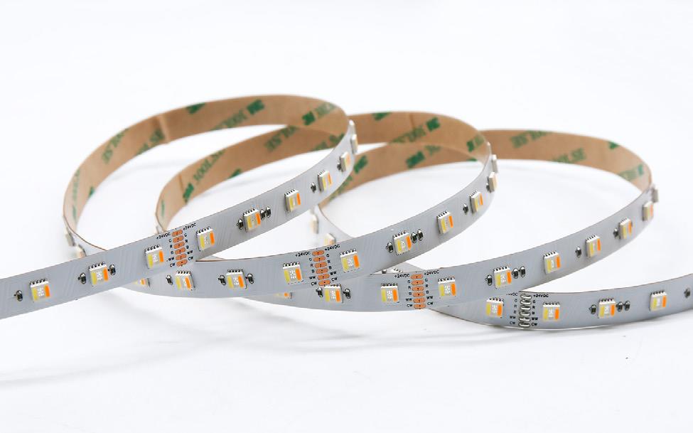 LEDware SMD LEDstrip | 12 Volt | 72 Watt | 150 RGB 150 Warm Wit LEDs | 1 Meter | IP68